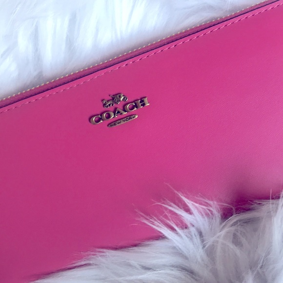 Coach leather slim zip wallet in Confetti Pink - Picture 1 of 11